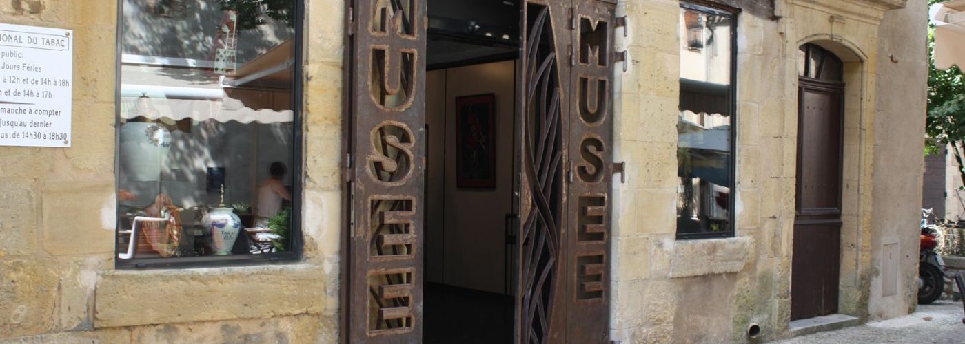 Musée du Tabac  (Image 1)>