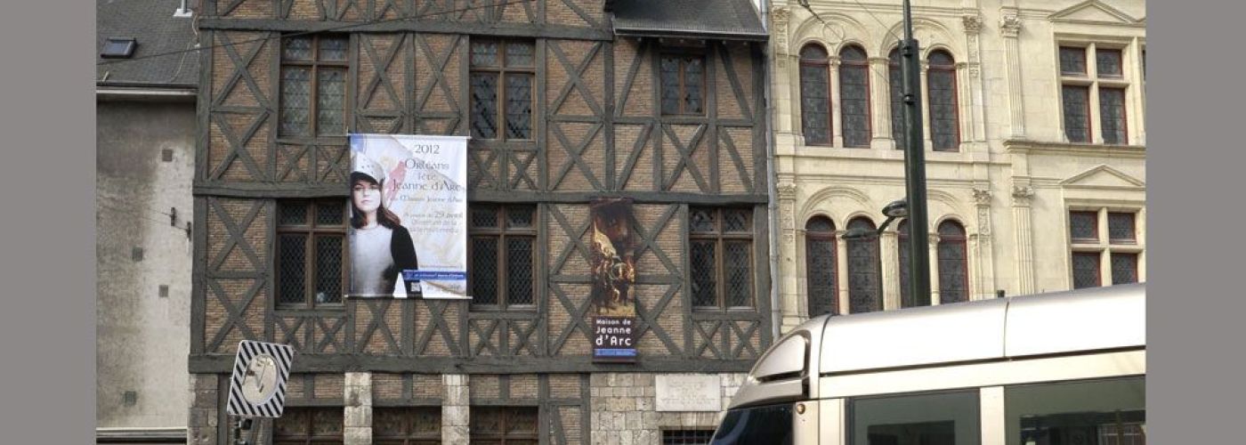 Centre de Documentation Jeanne-d'Arc  (Image 1)>
