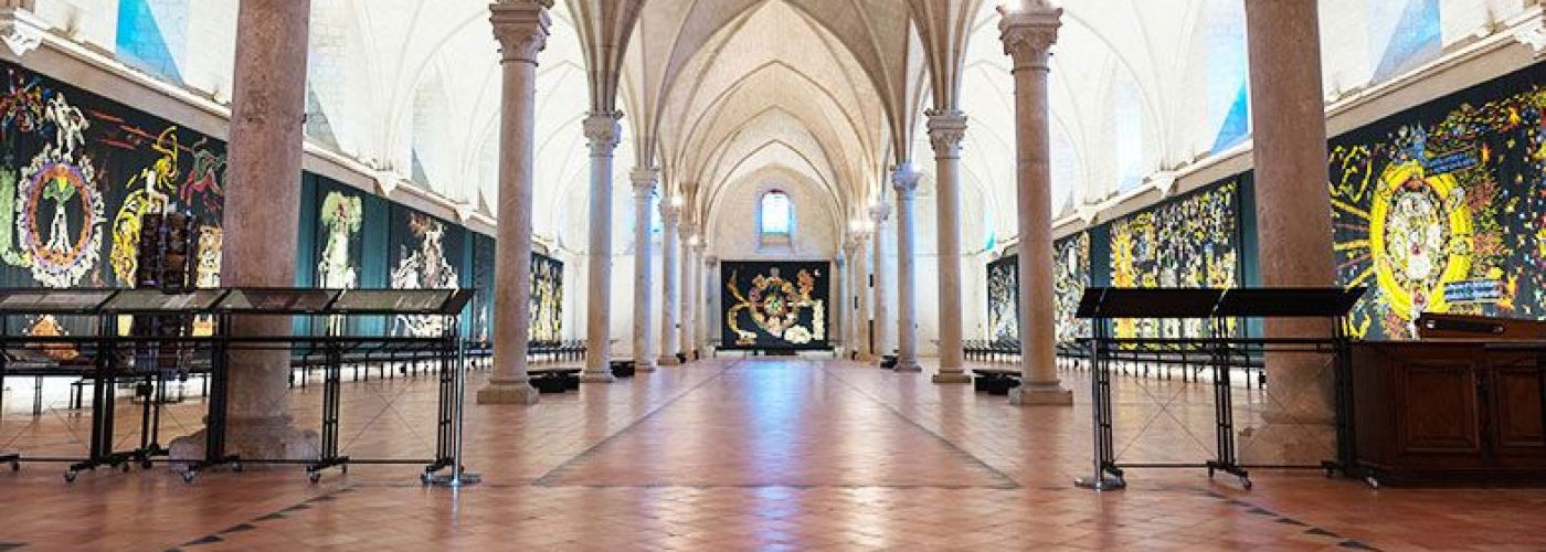 Musée Jean-Lurçat et de la Tapisserie Contemporaine  (Image 1)>