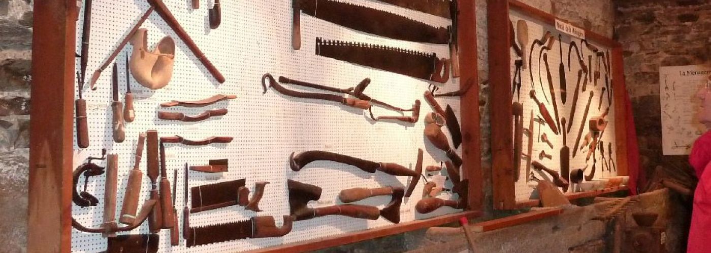 Musée de Géologie et Atelier des Vieux Outils  (Image 1)>