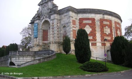 Château d'Eau - Château d'Art, Bourges