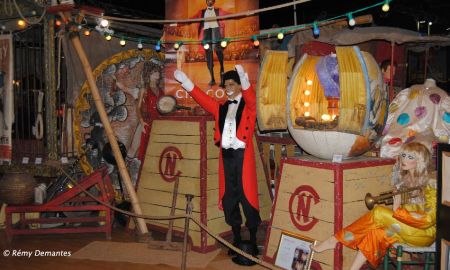 Musée du Cirque et de l'Illusion, Dampierre-en-Burly