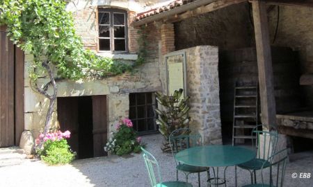 Maison du Vigneron et sa Vigne, Cuiseaux